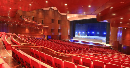 慈溪大劇院即將開放，市民文藝生活迎來新篇章